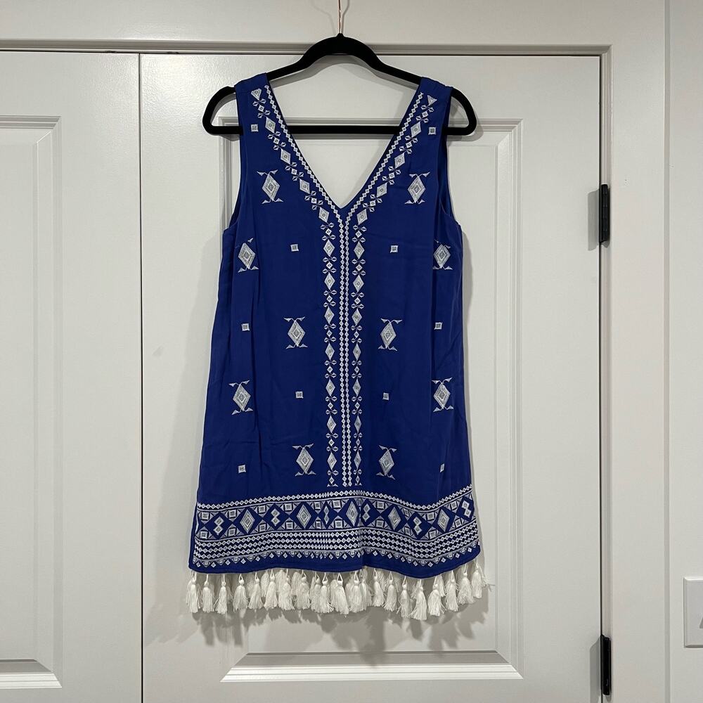 Lulus Women's Sleeveless Mini Dress Blue‎ White Pattern Tassles on Hem Size S